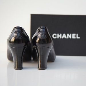 CHANEL black leather heels, patent toe cap and heel, CCs embroidered heel, US 9
